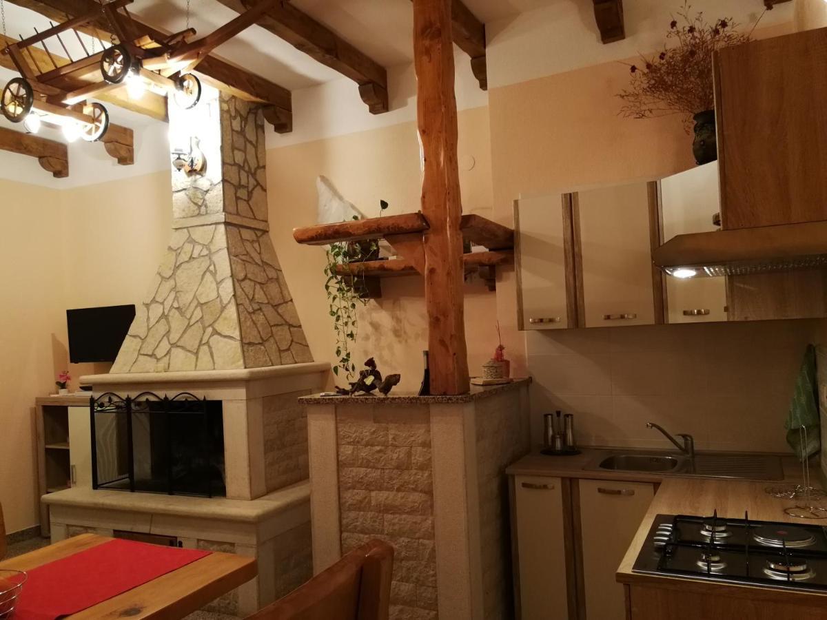 Apartman Fachin Мотовун Екстериор снимка