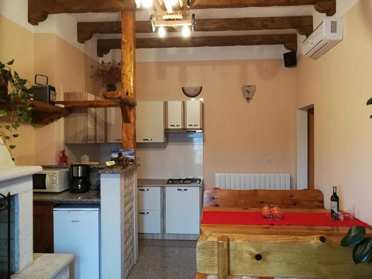 Apartman Fachin Мотовун Екстериор снимка