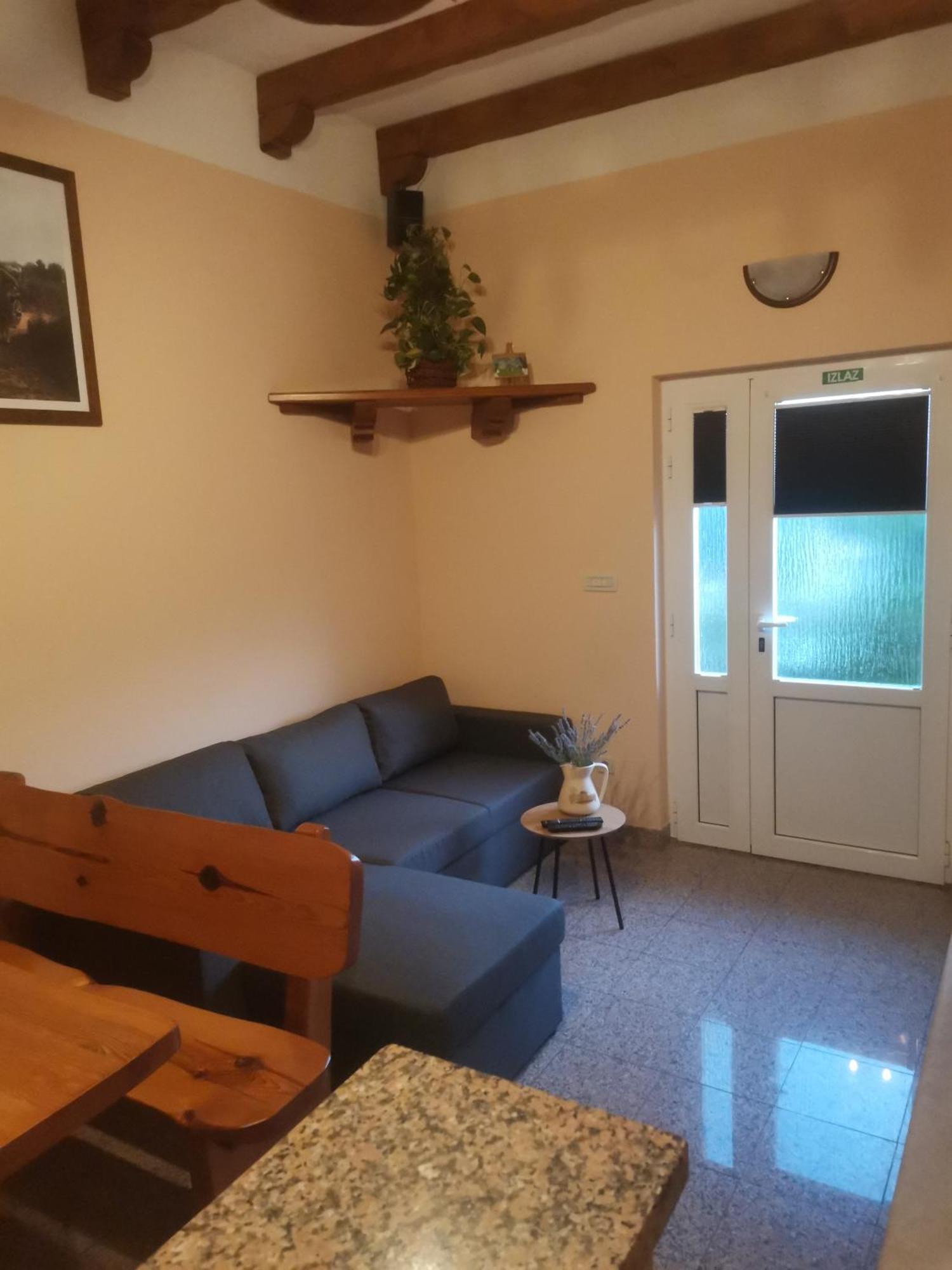 Apartman Fachin Мотовун Екстериор снимка
